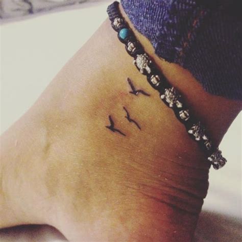 24 Meaningful And Inspirational Small Tattoos For Women Fancy Ideas