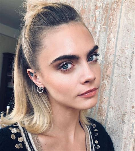 Cara Delevinge Eyebrows Cara Cara Delevingne Eyebrows Delevinge Cara