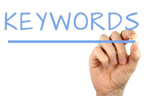 Resume keywords and phrases are specific abilities, skills, expertise and traits recruiters and hiring managers look for in a candidate. معنى keywords - موسوعة