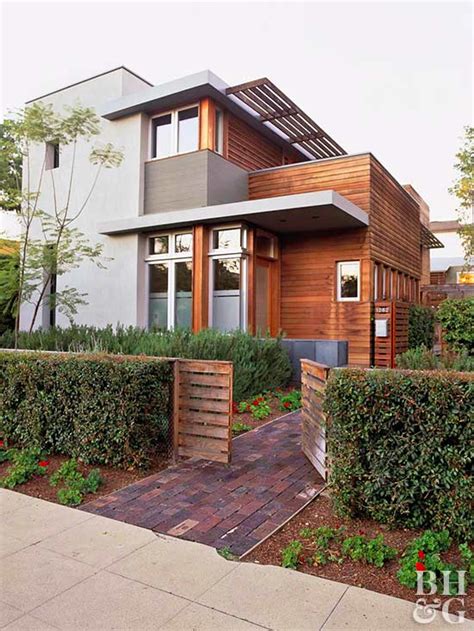 As the weather has really started to warm up, i find my attention shifting to the outdoors again. Best Exterior House Color Schemes