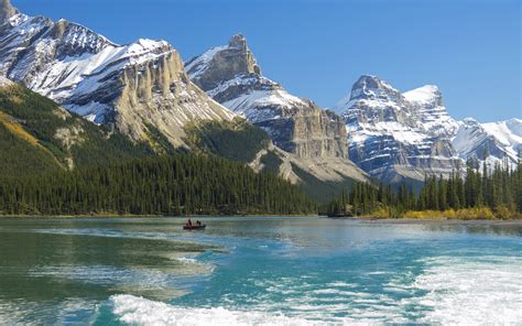Download Wallpapers Maligne Lake 4k Mountains Canadian Landmarks