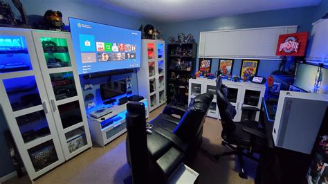 Clean Console And Pc Gaming Room Game Room Gaming Room Setup Boys