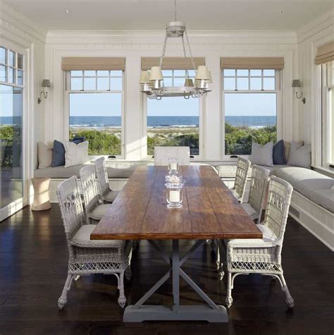 Ideas For Decorate A Beach House That Capture The Seaside Vibe