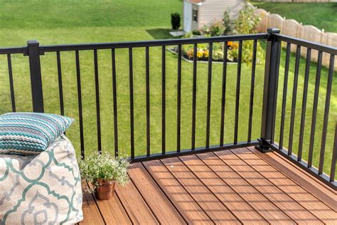 Top 18 Deck Railing Ideas And Designs
