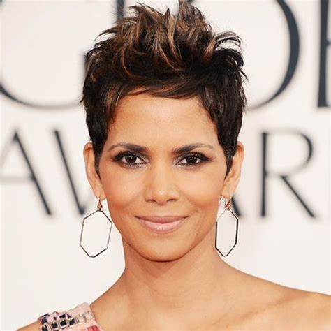 Halle Berry Transformation Hair Celebrity Before And After Choppy Layered Hairstyles