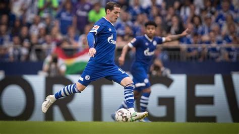 Vẫn như thường lệ vfb stuttgart ở bundesliga luôn giữ hình ảnh của một đội bóng tầm trung. VfB Stuttgart | Gegnerprofil: Der FC Schalke 04 im Fokus