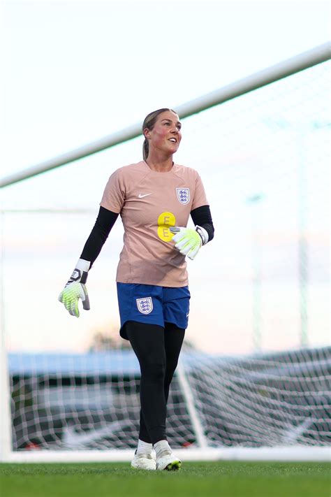 Lioness Mary Earps Is The Best Female Goalkeeper In The World And A