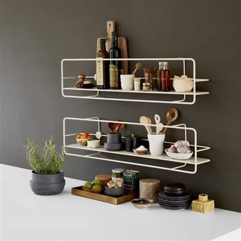 Velkommen til engros våre høy kvalitet herdet hjørne glass hyller for kjøkken og bad i beste pris som vi har fått en profesjonell fabrikk som vår støtte. COUPE hyller: svart eller hvitt stål, WOUD