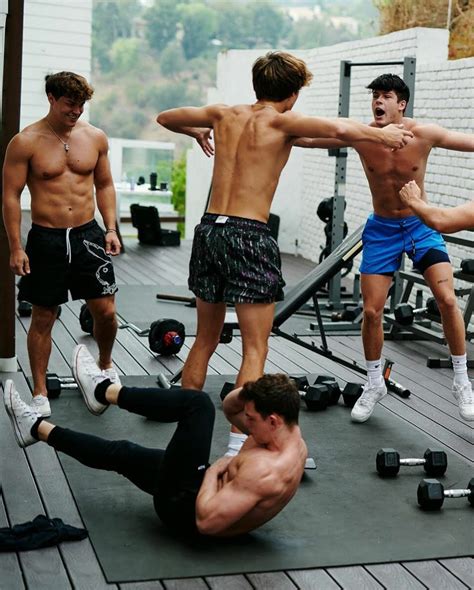 Mario Y Luigi Gym Workouts For Men Boy Best Friend Pictures
