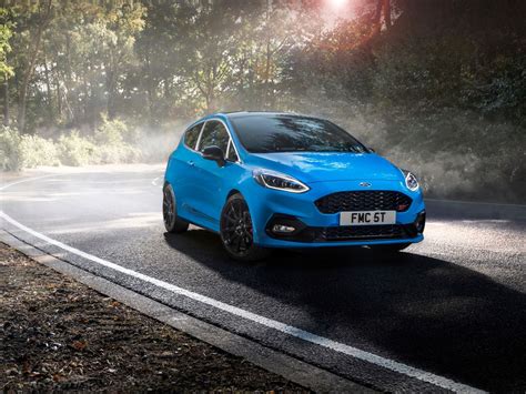 New Ford Fiesta St Edition Is A Track Optimised Hot Hatch Express And Star