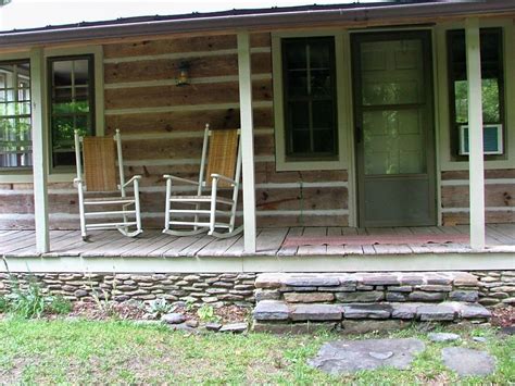 Located in cheshire, this cabin is within 2 mi (3 km) of white horse black mountain, black mountain center for the arts, and swannanoa valley museum. cabin porches | Black Mountain Log Cabin Rental near ...