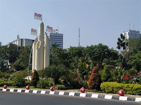 Monumen Bambu Runcing Surabaya Aktuelle 2021 Lohnt Es Sich Mit