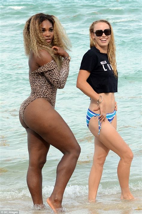 Caroline Wozniacki And Serena Williams Hook Up To Hit The Beach In Miami Daily Mail Online