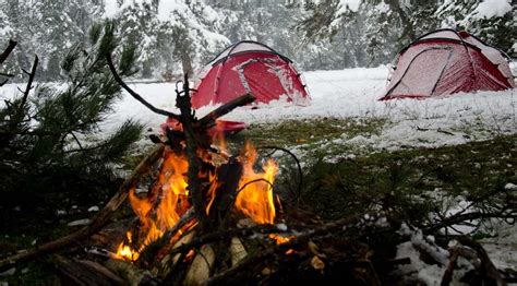 How To Stay Warm During Winter Camping