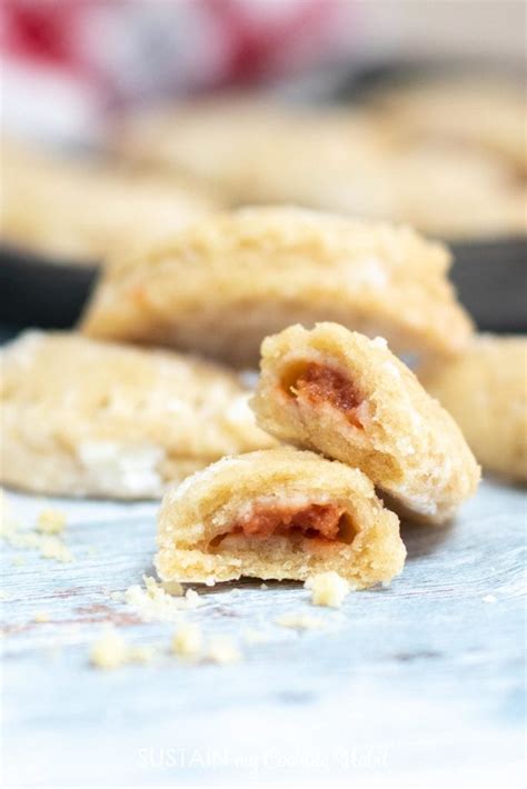 Traditional croatian cuisine is wide and varied, yet it's hard to distinguish dishes that are exclusive to croatia. Traditional Croatian Skoljkice Shell Cookies - Sustain My Cooking Habit