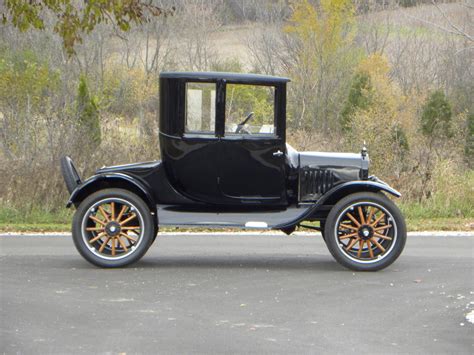 1923 Ford Model T Volo Museum