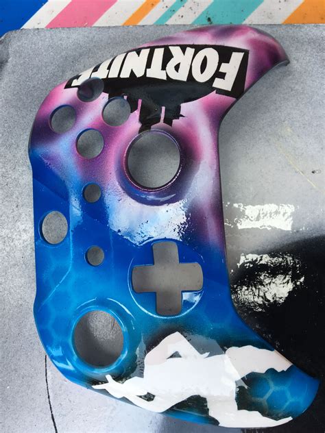 Pin By Cartoon Rooms On Xbox One Airbrushed Controller Custom Paint