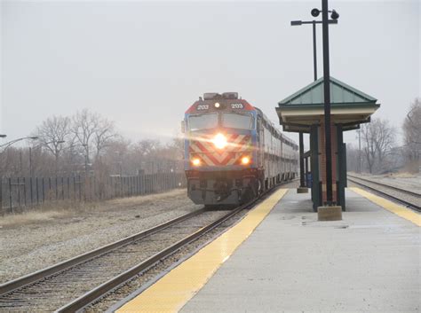 January Launch Of Discounted South Side Metra Advances Thanks To Metra