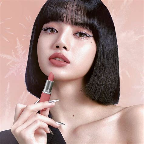 Blackpinks Lisa Manobal Is The New Face Of Mac Cosmetics