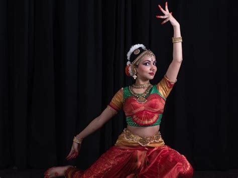 Kuchipudi Dancer Sanjana Jain Makes Her Solo Debut Hindustan Times