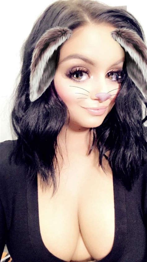Ariel Winter Cleavage Photo Snapchat Thefappening