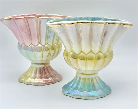 Vintage Art Deco Fan Vase Lustreware Pottery Vase Mingay Pottery