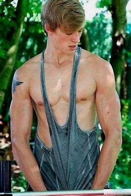 Male Muscular Sweaty Physique Gym Muscle Hunk Beefcake Photo X F Ebay