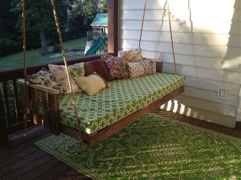 Pin By Melodie Aho On Covered Porch Pallet Projects Furniture Diy