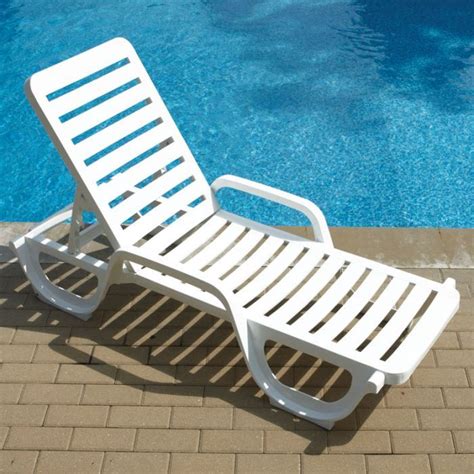 Plastic Resin Pool Lounge Chairs Charliemontford