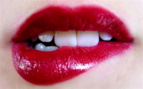 Lips Wallpaper For Pc Lipstutorial Org