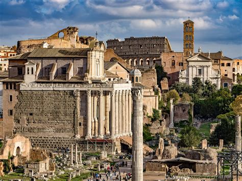 The Roman Forum In Italy Ancient Rome Basilicas Via Sacra