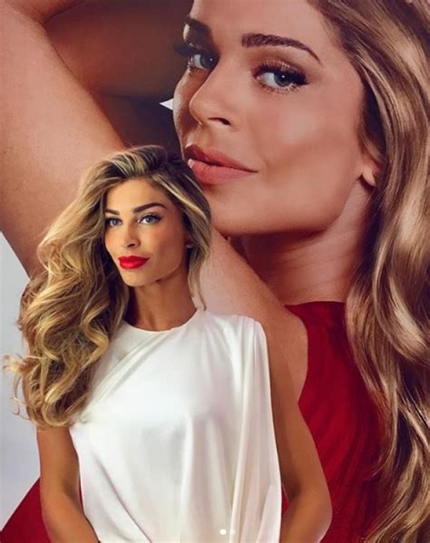 She achieved third position in the 2004 miss brasil contest, which earned her the title of miss intercontinental. A flexibilidade de Grazi Massafera te deixará chocado ...