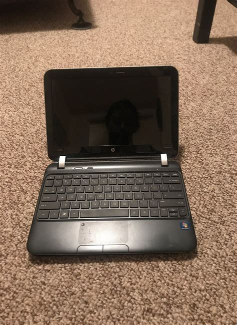 Old Hp Laptop Either Needs To Be Repaired Or Used For Parts Only Hp