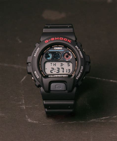 Looking for the best g shock watch? G-SHOCK DW6900-1VDW69001V-UM93n｜URBAN RESEARCH公式ファッション通販