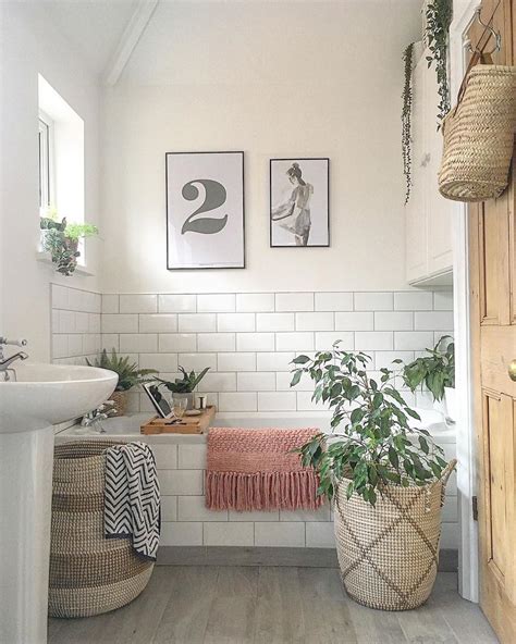House Beautiful Uk On Instagram We Love This Relaxing Bathroom From