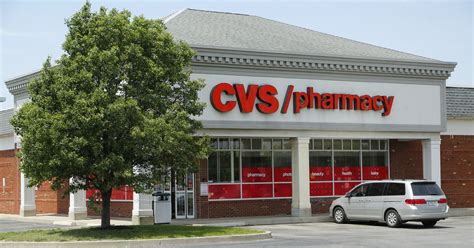 Are pharmacies an 'easy target' for robbers?
