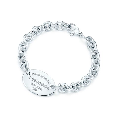 Return To Tiffany Medium Oval Tag In Sterling Silver On A Bracelet