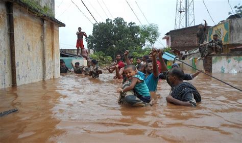Monsoon 2017 Death Toll Rises In Gujarat Assam Floods Landslide In