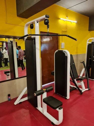 color coated mild steel lat pulldown machine for gym 1520 x 1205 x 1900 mm at rs 49000 in pune