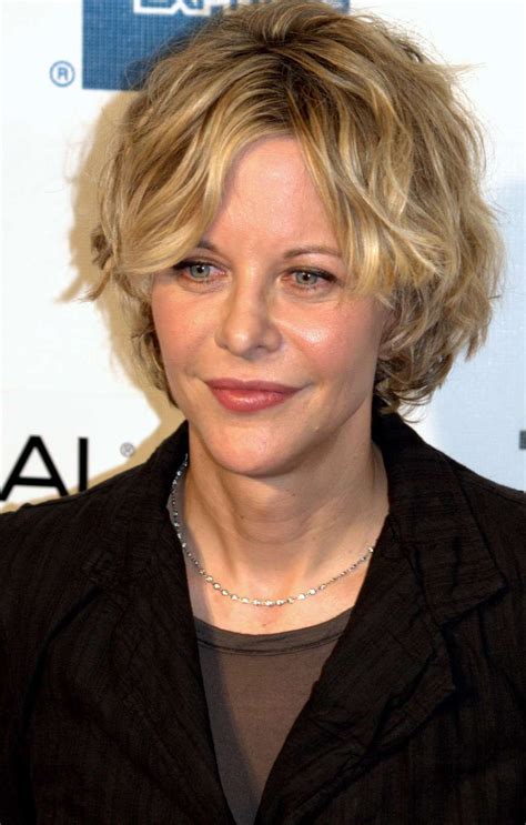 30 Celebrities Who Quit Being Famous Meg Ryan Hairstyles Celebrity Short Hair Short