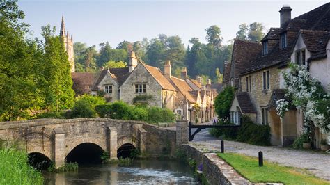 A Village In The Cotswolds England Uk Reuropics