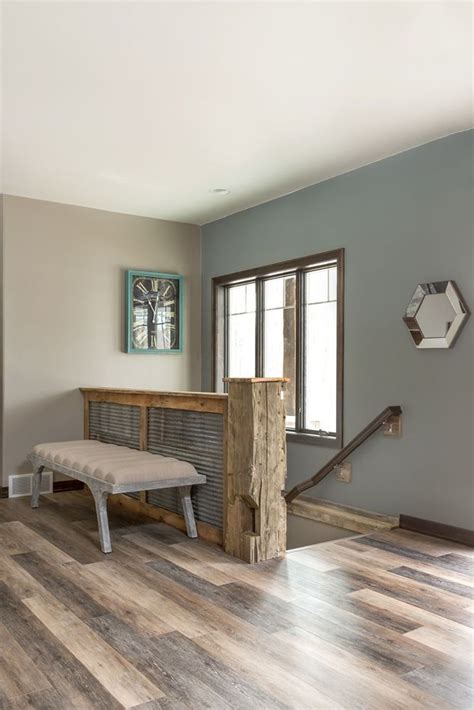 Luxury vinyl plank flooring or lvp is an inexpensive way to breathe new life into a room. Luxury Vinyl Plank Flooring Inspirations 19 - Hoommy.com