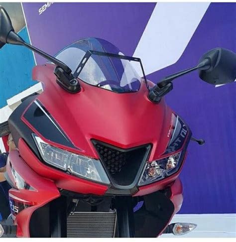 66,430 and goes up to rs. 2017 Yamaha R15 V3 India Launch Date, Price, Specs ...