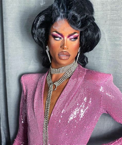 queen bee beyonce best drag queens drag makeup transgender girls save the queen rupauls