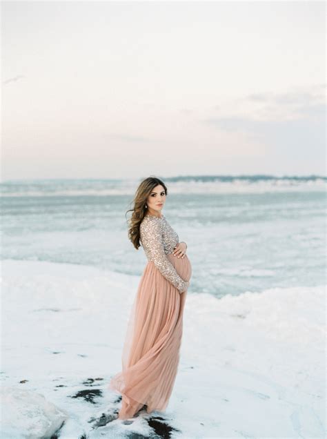 What To Wear For A Winter Maternity Shoot Lauren Mcbride