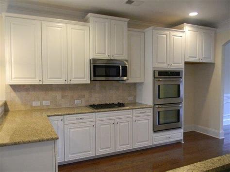 Peruse room photography containing framed maple cabinetry. Timberlake Rushmore Painted Linen Cabinets - Cabinets Matttroy