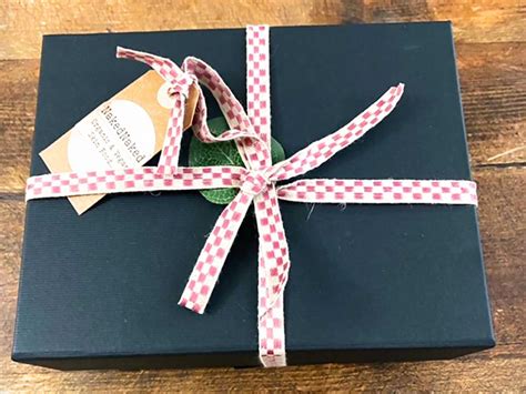 Gift Box Wrapping Naked Naked Organic Vegan Skin Food
