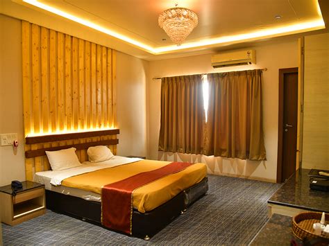 Best Resorts In Pune Weekend Getaways Near Pune Wildernest Hilltop Resort