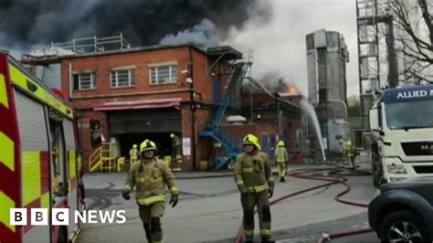 Firefighters Tackle Wakefield Bakery Fire Bbc News