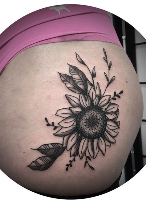 50 Summer Sunflower Tattoos Design And Ideas Hip Tattoo Designs Hip